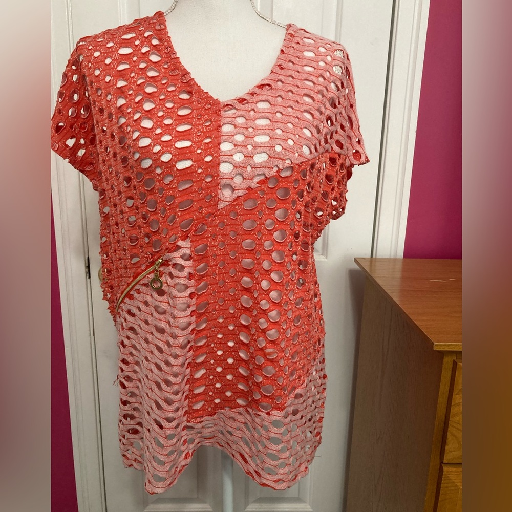 Onque Casuals W/Hole Cutout Detail, Gold Zipper Detail. Two Toned Orange, Size M